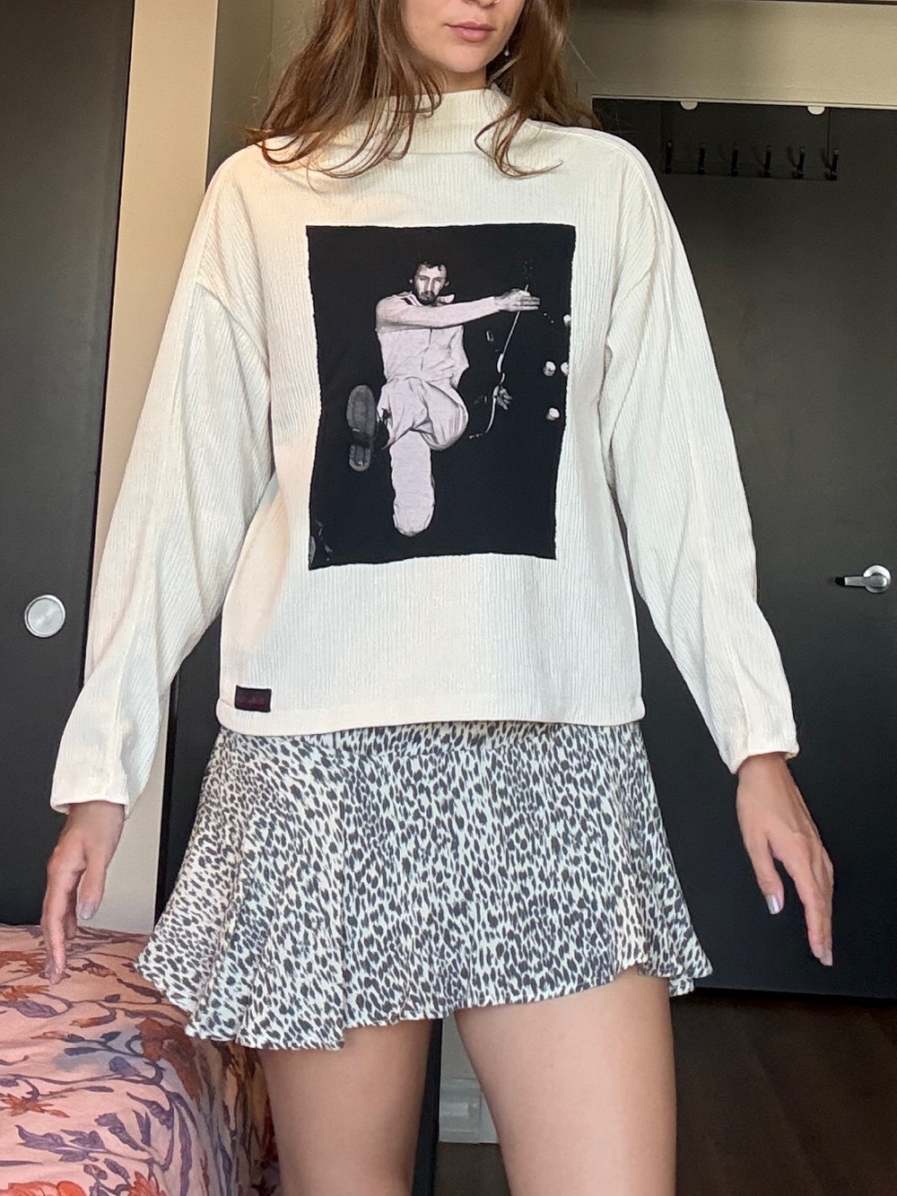 Dr. Martens / The Who /Madewell Cream mock neck sweater